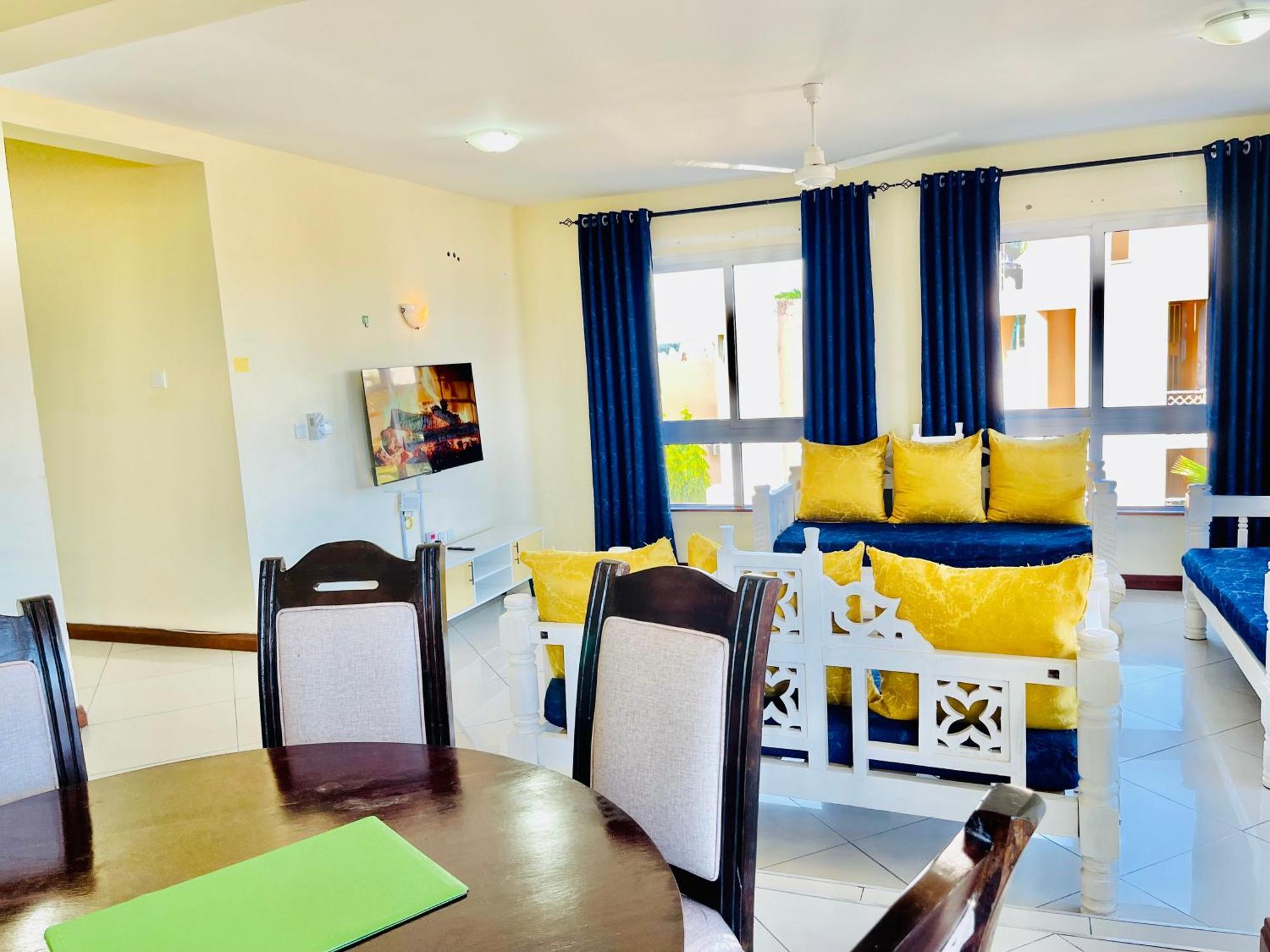 Elna'S Nyali - Work & Unwind - Pool, Sea Views, Ac & Fast Wi-Fi Bed & Breakfast Mombasa Eksteriør bilde
