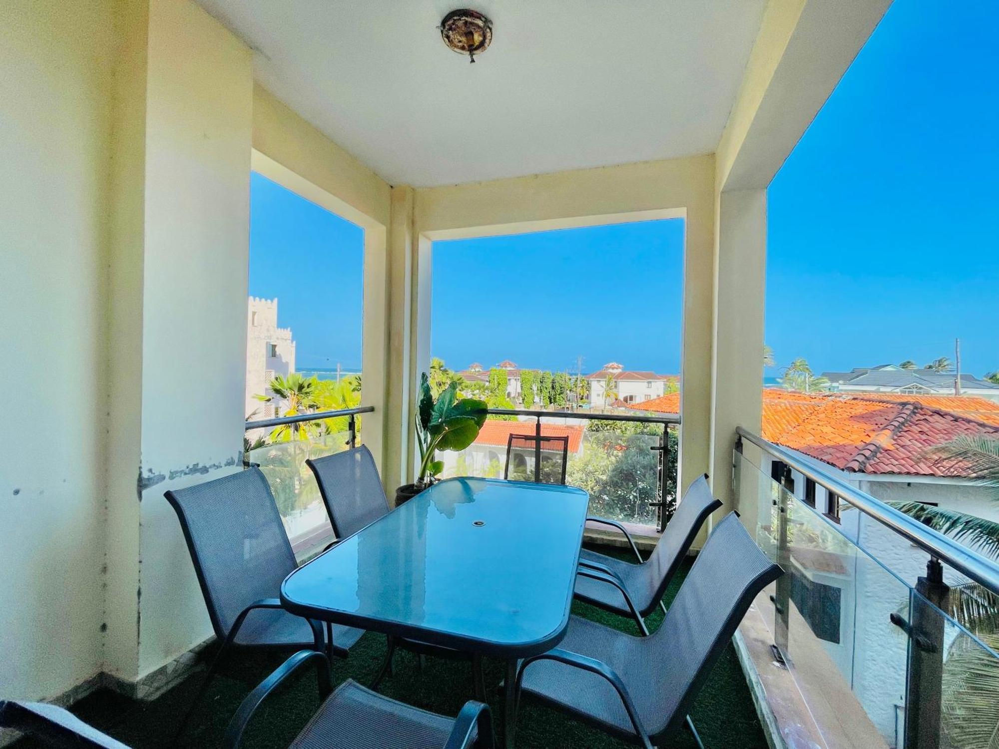 Elna'S Nyali - Work & Unwind - Pool, Sea Views, Ac & Fast Wi-Fi Bed & Breakfast Mombasa Eksteriør bilde