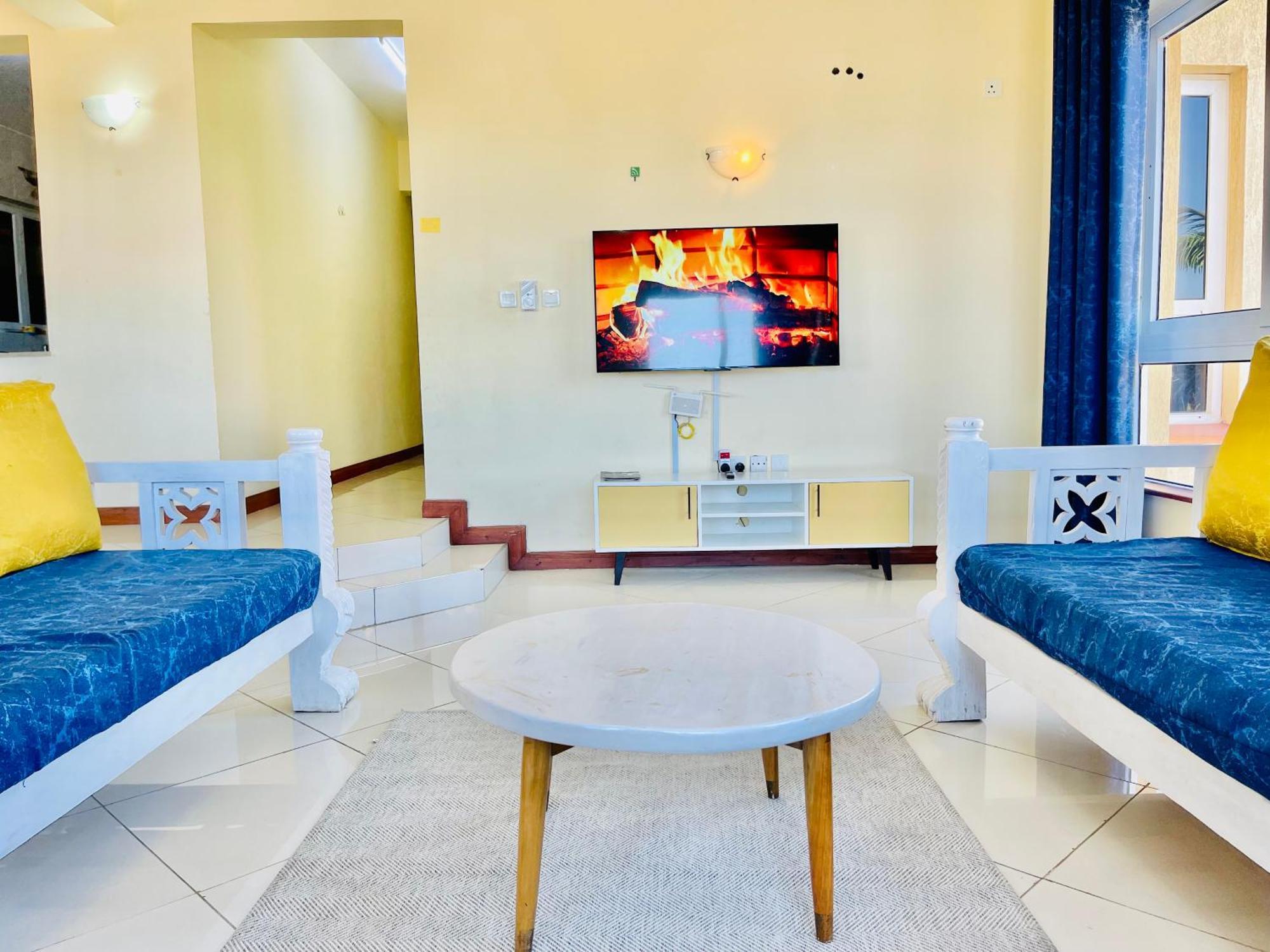 Elna'S Nyali - Work & Unwind - Pool, Sea Views, Ac & Fast Wi-Fi Bed & Breakfast Mombasa Eksteriør bilde