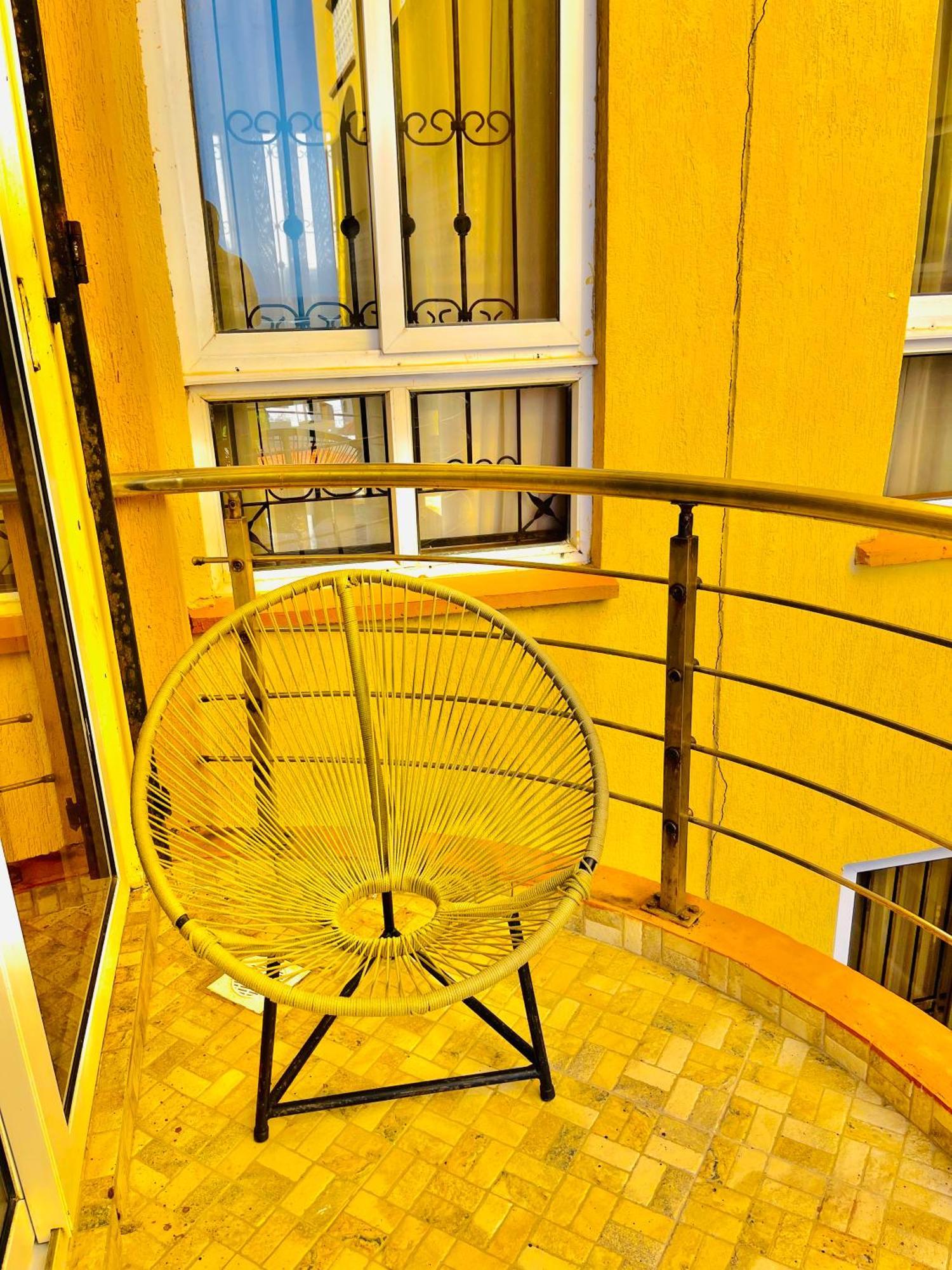 Elna'S Nyali - Work & Unwind - Pool, Sea Views, Ac & Fast Wi-Fi Bed & Breakfast Mombasa Eksteriør bilde